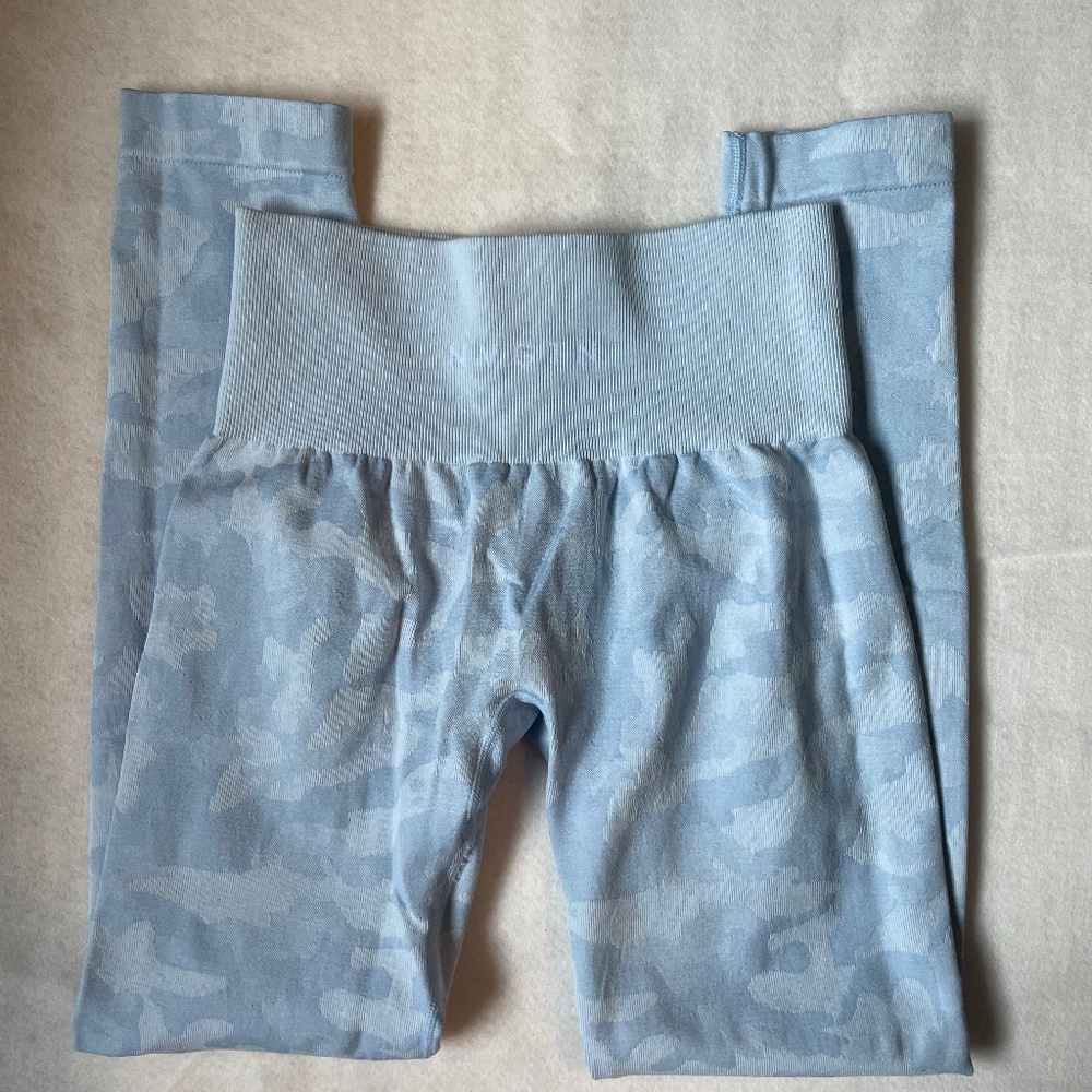 Nvgtn icy camo seamless leggings